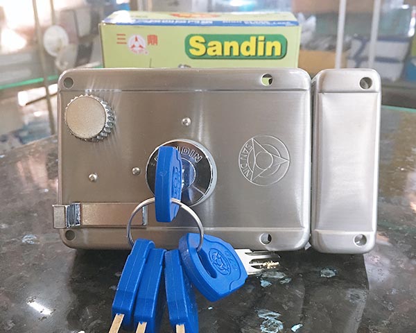 khóa cổng sandin đài loan inox 304